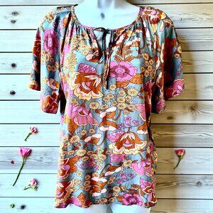 Emery Rose Top Blouse Short Sleeve Keyhole Tie Womens Medium NEW